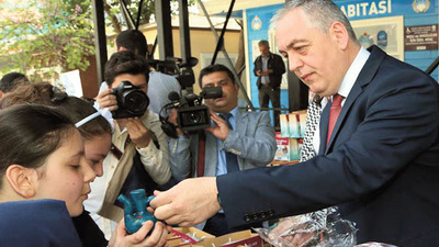 400 yıllık oyuncaklarla buluştular