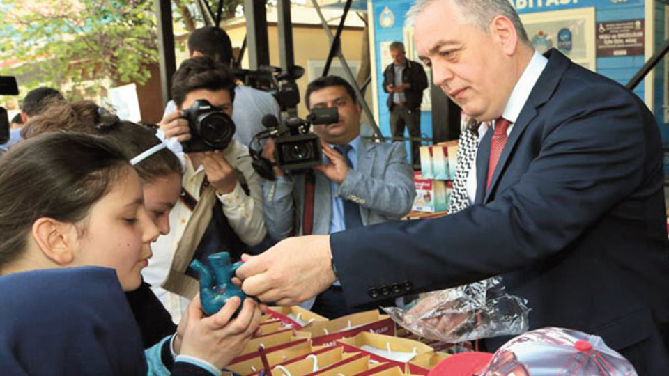 400 yıllık oyuncaklarla buluştular