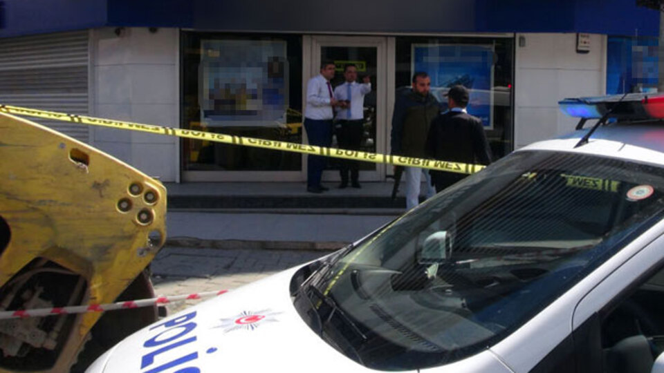 İstanbul'da silahlı banka soygunu!