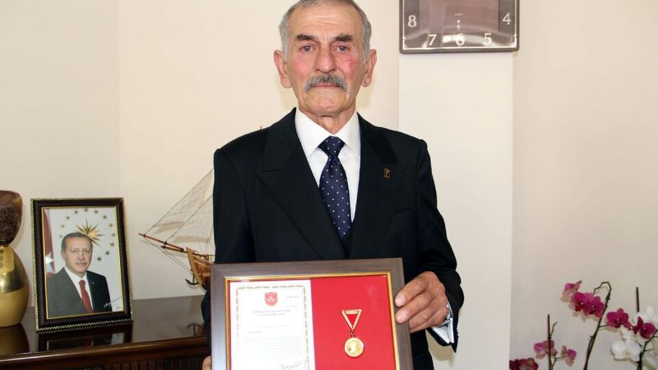 Mal varlığını TSKGV'ye bağışladı