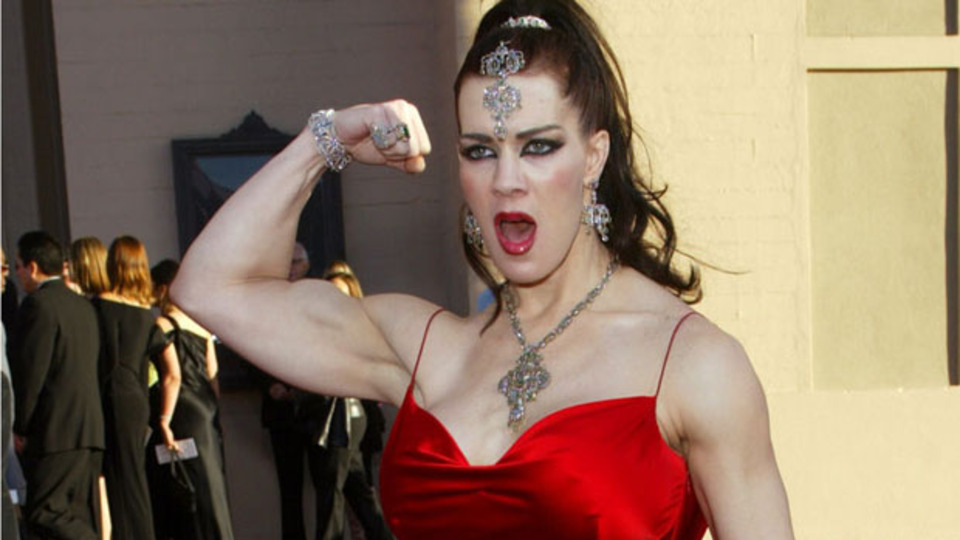 Ünlü porno yıldızı ölü bulundu!