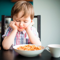 Çocuğunuzu beslerken yaptığınız 10 hata!