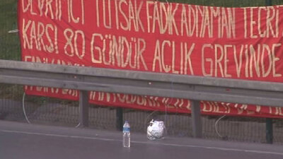 Şüpheli paket trafiği felç etti!