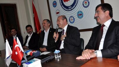 Bakan Soylu'yu kahkahaya boğan soru