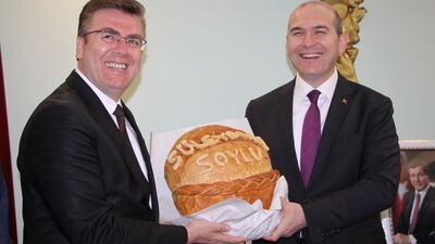 Bakanı güldüren diyalog