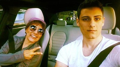 "Ben yanında 100 sene 1000 sene durabilirim"