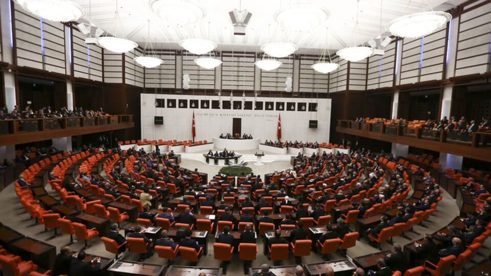 Meclis'te 23 Nisan oturumu