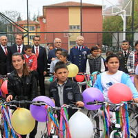 Türkiye Sağlıklı Beslenme ve Hareketli Hayat Programı kapsamında bisiklet dağıtıldı