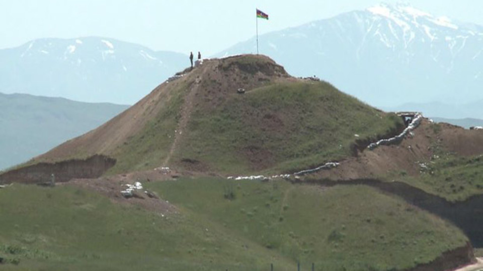 Azerbaycan 24 yıl sonra Lele Tepe'yi aldı