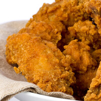 Dev fast food zincirinde 'dışkı' skandalı