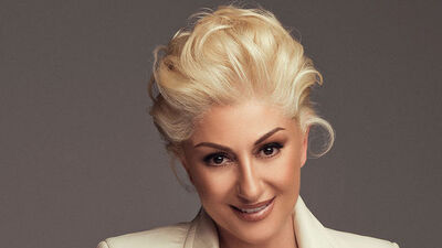 Şoförüyle aşk mı yaşıyor?