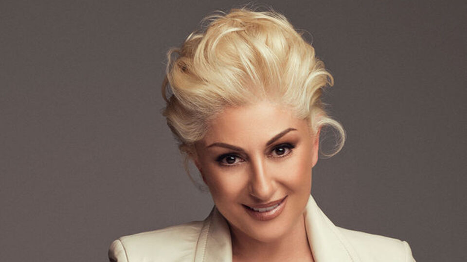 Şoförüyle aşk mı yaşıyor?