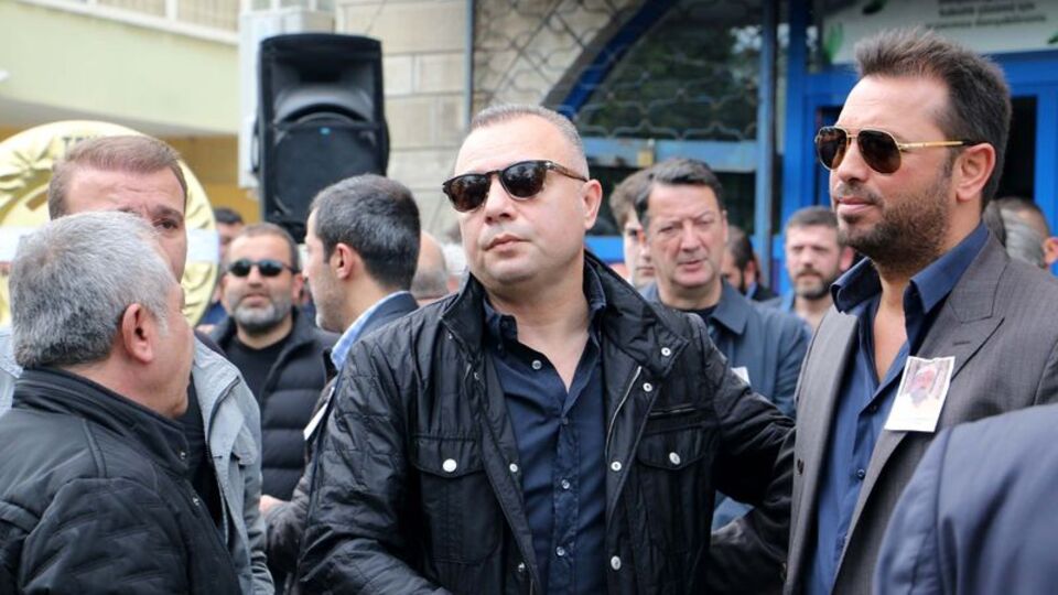 'Oflu İsmail'in oğlu toprağa verildi