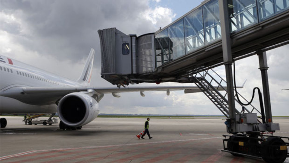 Almanya'da grev binlerce yolcuyu etkileyecek!