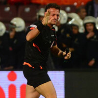 Dayak yiyen hakem Bayarslan konuştu