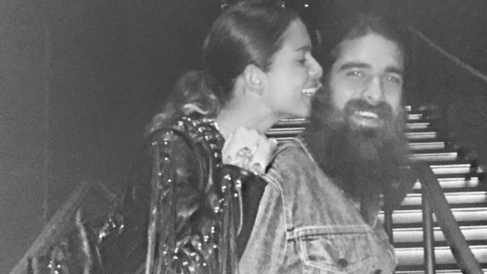 "Öptük ,okşadık, sarıldık"