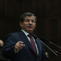 Davutoğlu'ndan fanatizm uyarısı