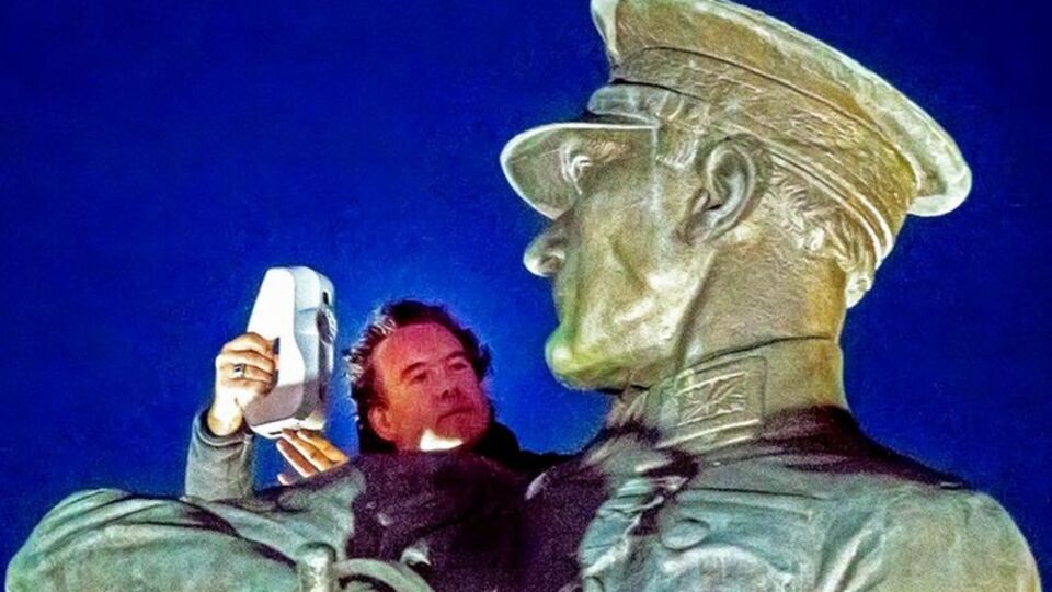 İlk dijital Atatürk heykelinde sona doğru