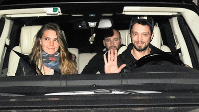 Şoför arka koltukta!