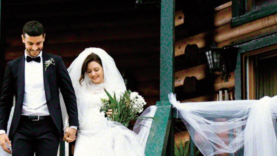 İlişki durumları: Evli