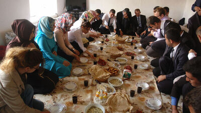 Öğretmenleri ağırlamak için yarışıyorlar!