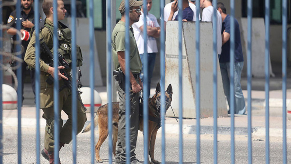 İsrail polisi 2 Filistinliyi öldürdü