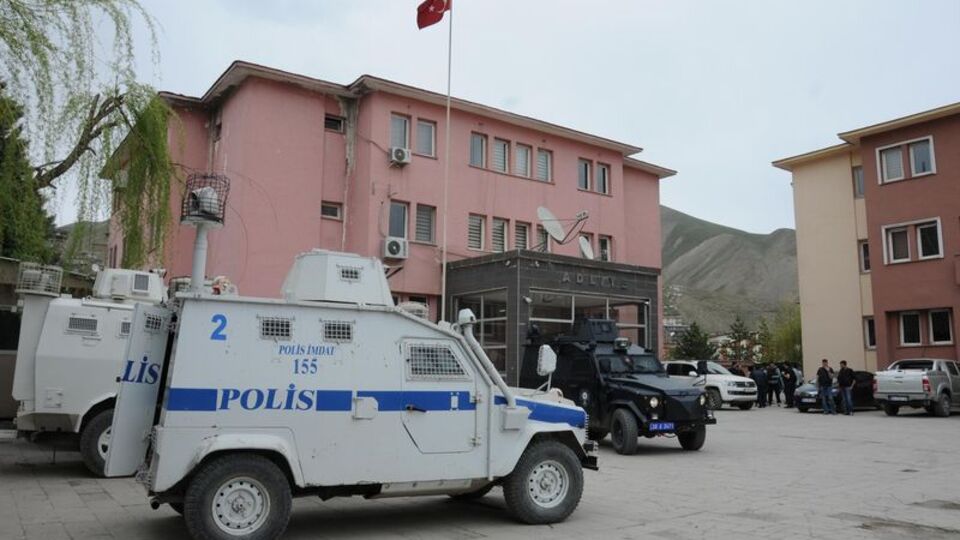 Hakkari Belediye Eş Başkanı gözaltında