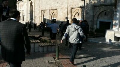 Bursa Ulu Camii yakınında canlı bomba saldırısı!