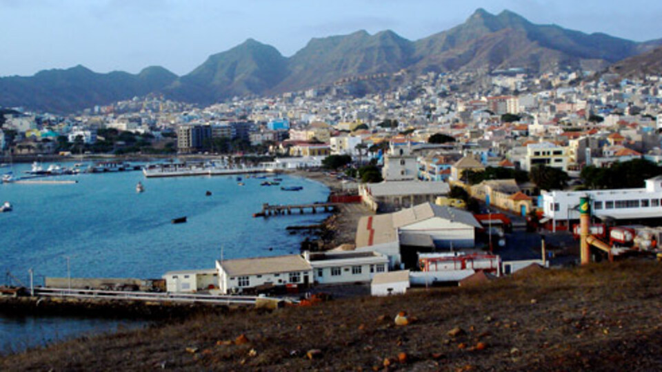 Yeşil Burun Adaları'nda 11 kişinin cesedi bulundu