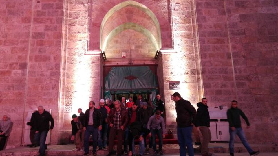 Bursalılar teröre inat Ulucami'de