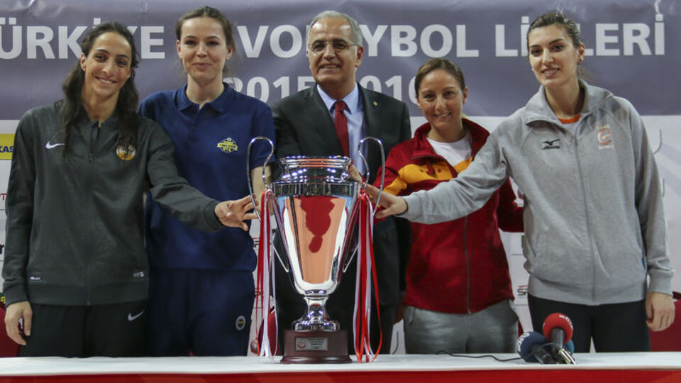 Derbi için dostluk mesajı