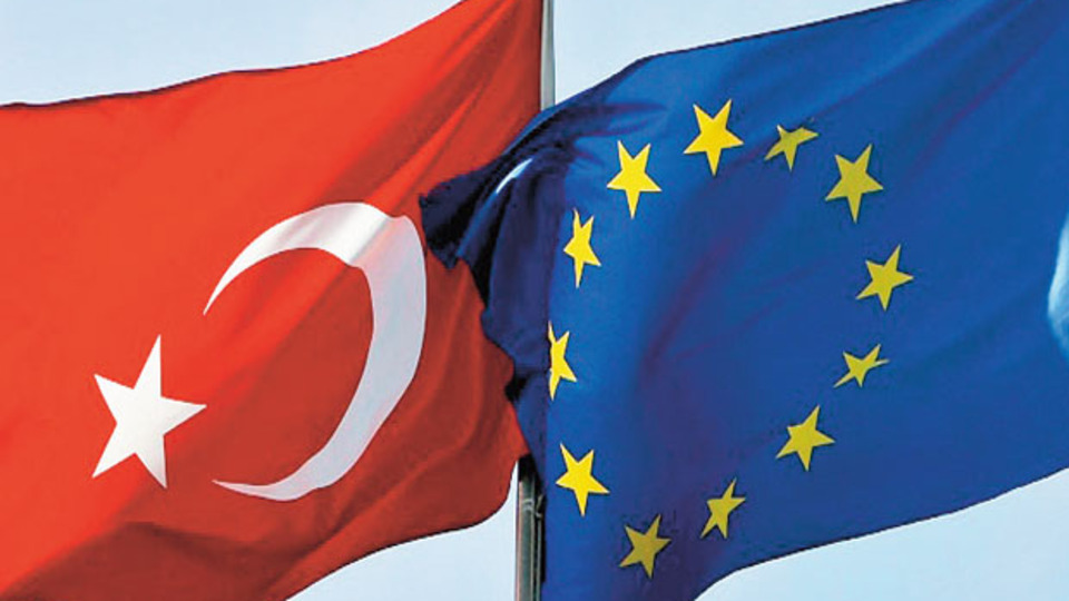 AB, 5 blokajlı faslı açmak için kolları sıvadı