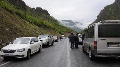 Askeri konvoya roketatarlı saldırı