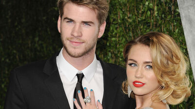 Ünlü çiftten sürpriz karar