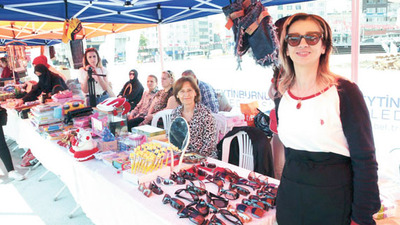 Ev hanımları okul yaptırıyor