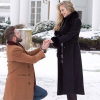 Düğün için ada kiraladı