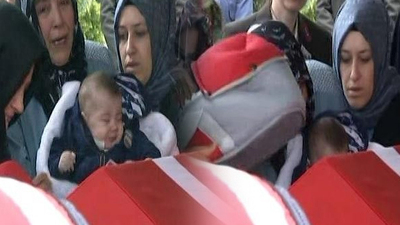 Şehit babaya son bakış!