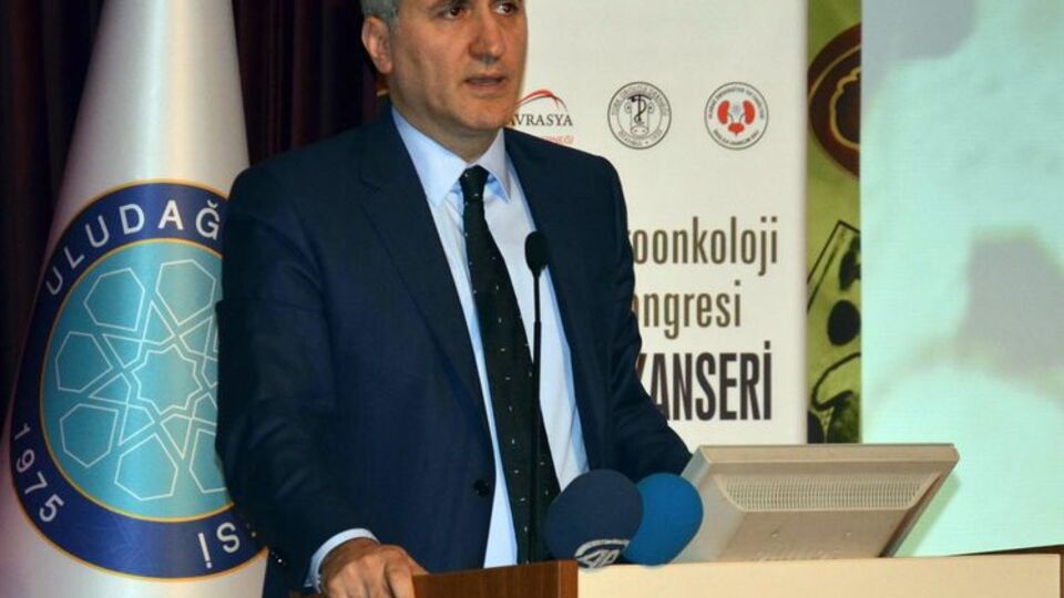 "5 yılın sonunda 'hekim işsizliği' ile karşı karşıya kalabiliriz"