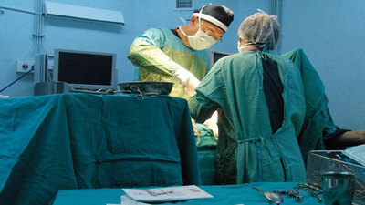 Bağırsaklarını yırttı, görenler şaşkına döndü!