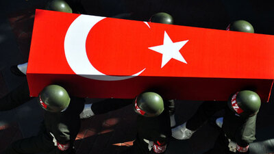 Birliğinde askeri araç çarptı!