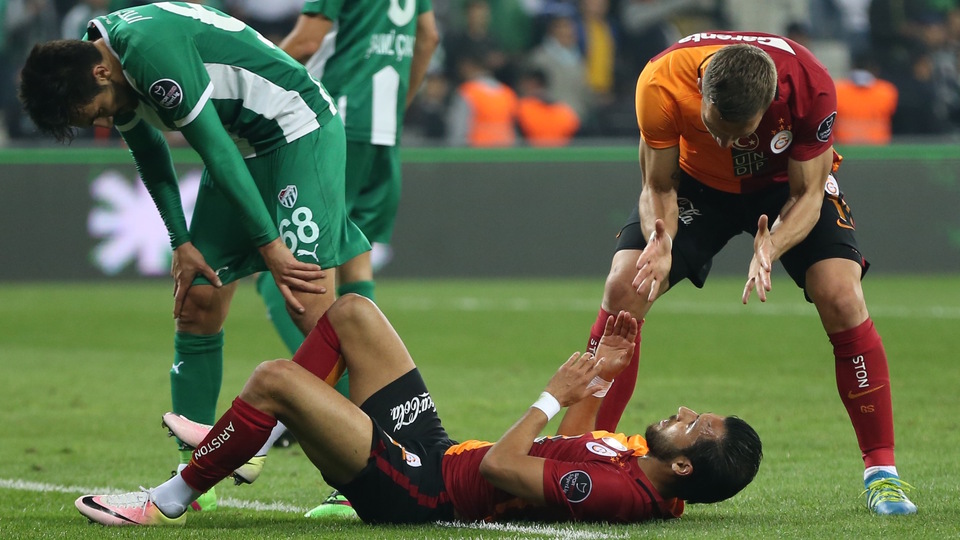 Podolski, Yasin'in üzerine yürüdü