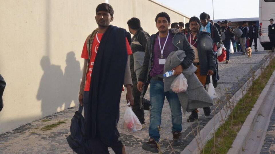 Artık hepsi çalışma iznine sığınabilecek