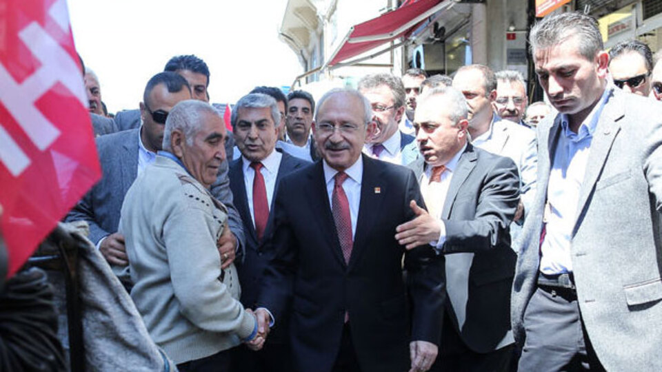 Kılıçdaroğlu: Meydanlara çıkın