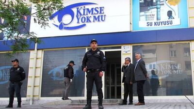 Kimse Yok mu Derneği ve bir yurda paralel baskını