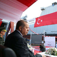 "Nükleer uçak gemisi eksikliğini hissediyorum"