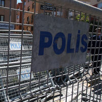 Taksim kapalı, Bakırköy'de 100 bin kişi tek tek aranacak