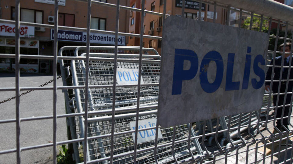 Taksim kapalı, Bakırköy'de 100 bin kişi tek tek aranacak