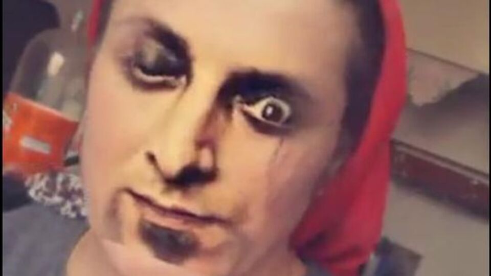 "Yapmayın oğlum, cinli gibi olmuş"