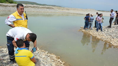 Pikniğe gittiler suda boğuldular