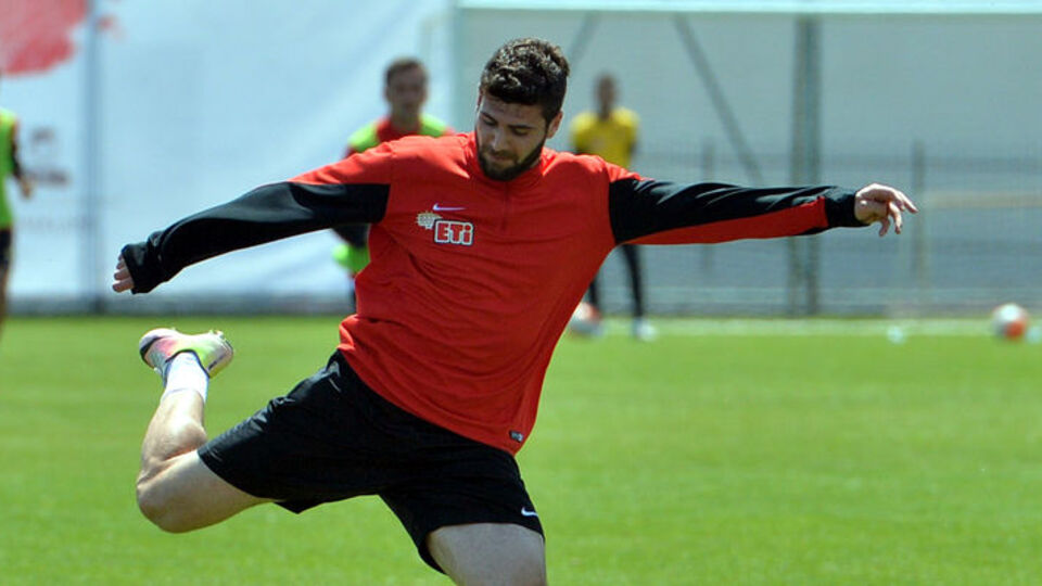 Aklı Eskişehirspor'da, gözü milli formada